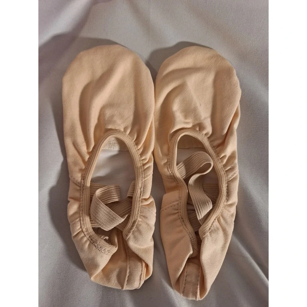 Capezio Hanami 2037W Kids Stretch Canvas Split Sole Ballet Shoes Nude Size 11M